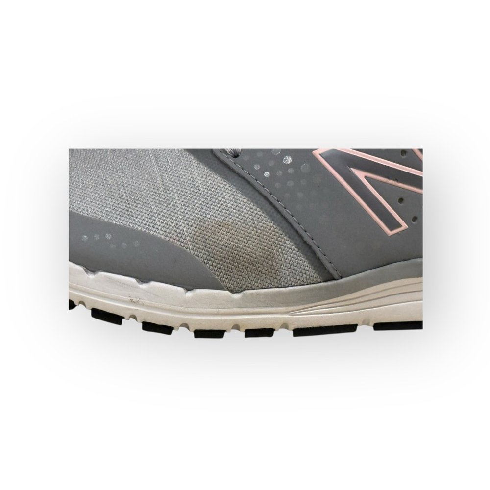 New Balance WX577HG4 Women’s Size 8 Gray Pink Training Shoes​ - Picture 2 of 10